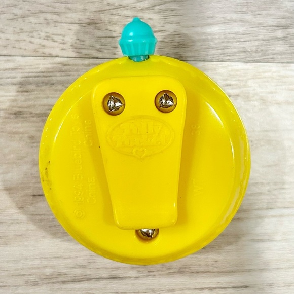 Vintage 1994 Bluebird Toys McDonald's Polly Pocket Clip On Clock Stop Watch - Picture 2 of 5